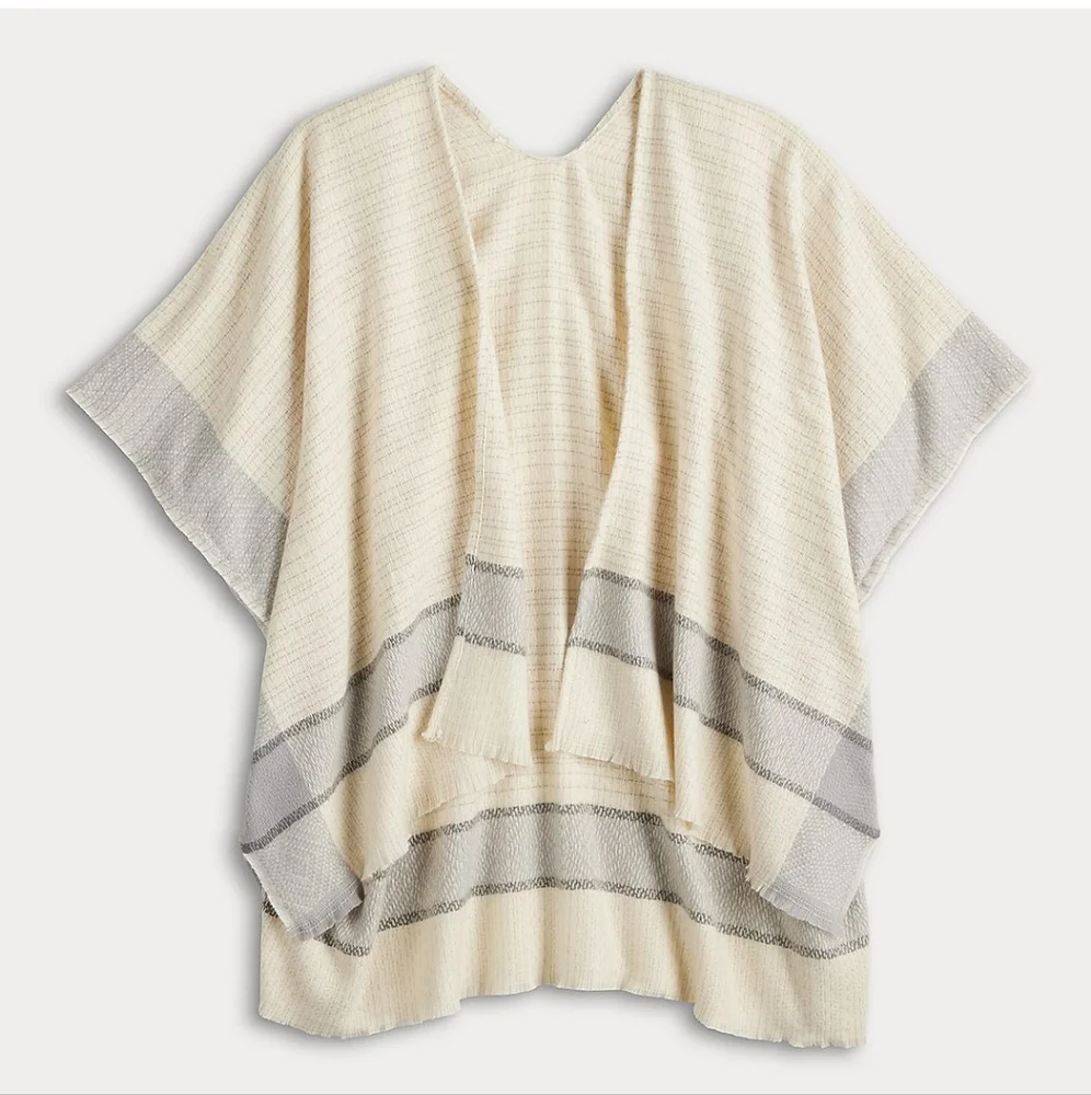 VERY SOFT Poncho  O/S Ivory and Lt Gray - Picture 2 of 4